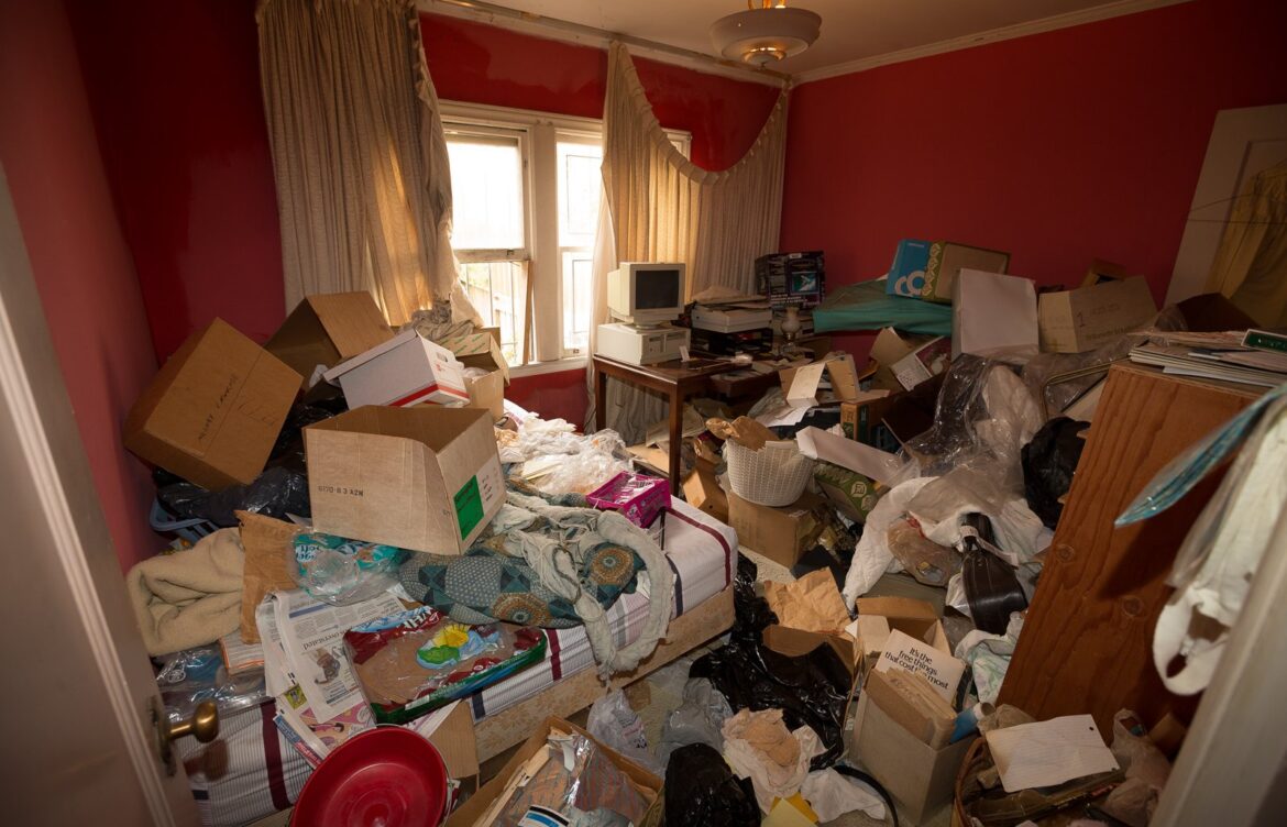 Hoarder Cleanout in Naperville, IL: A Comprehensive Guide to Reclaiming Your Space and Restoring Your Well-Being