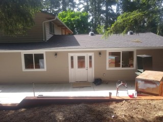 BERGQUIST DESIGNERS & BUILDERS LLC